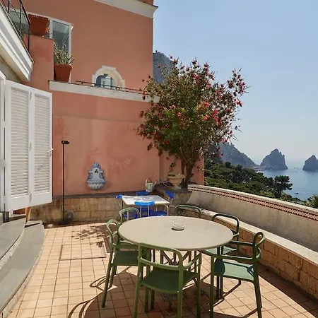 La Sirenella Villa